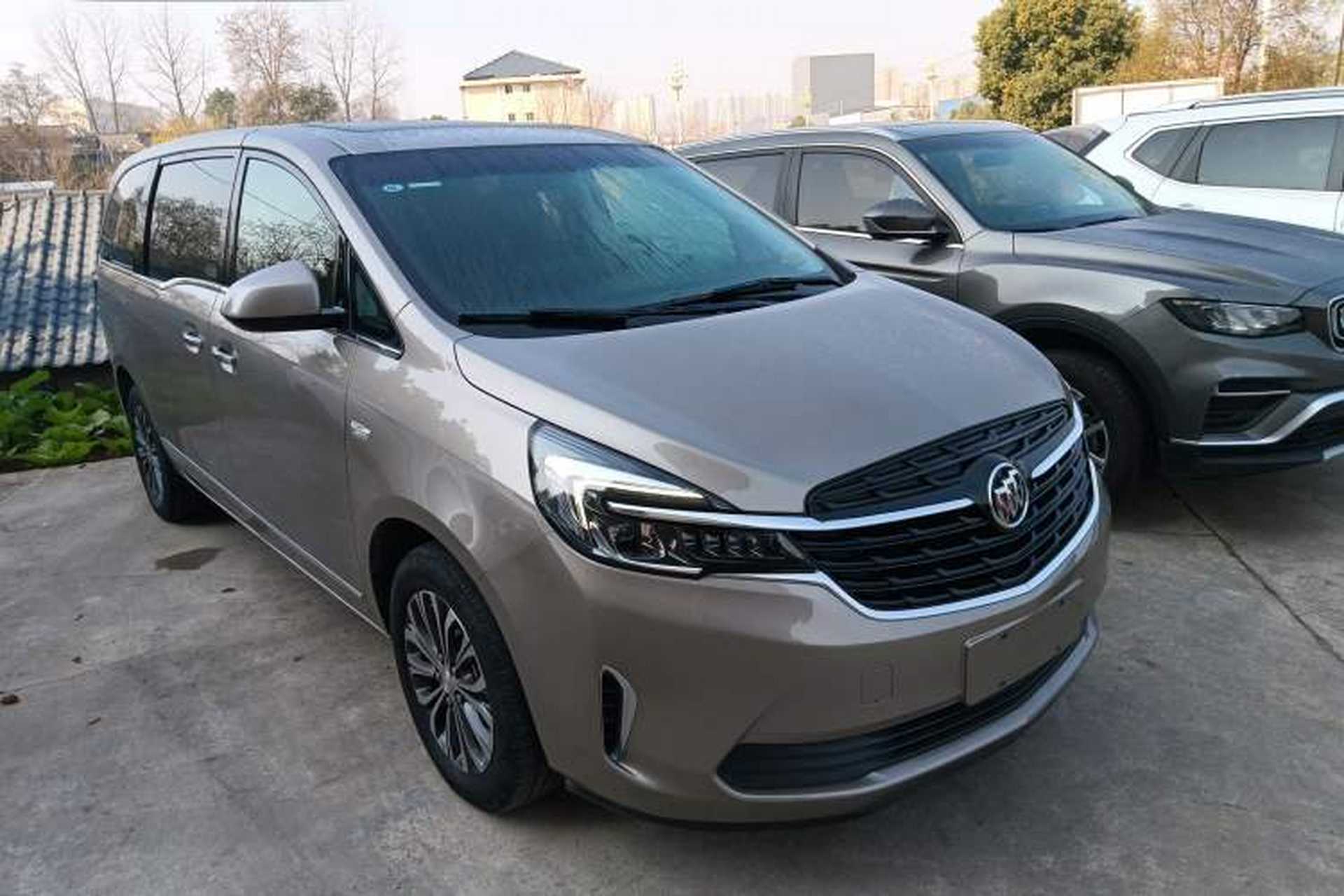 Used Buick GL8 2022 Land Business Class 652T Luxury Model Exterior 2