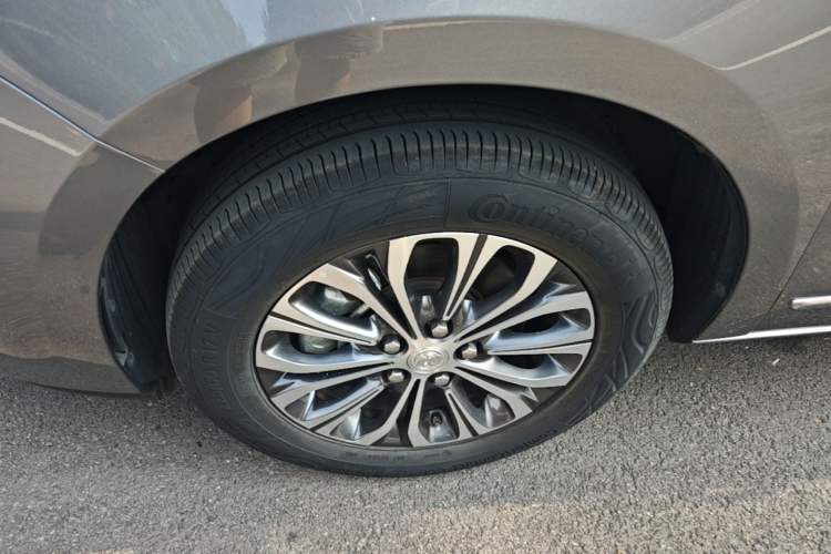Used Buick GL8 2022 Land Business Class 652T Luxury Model Exterior 4