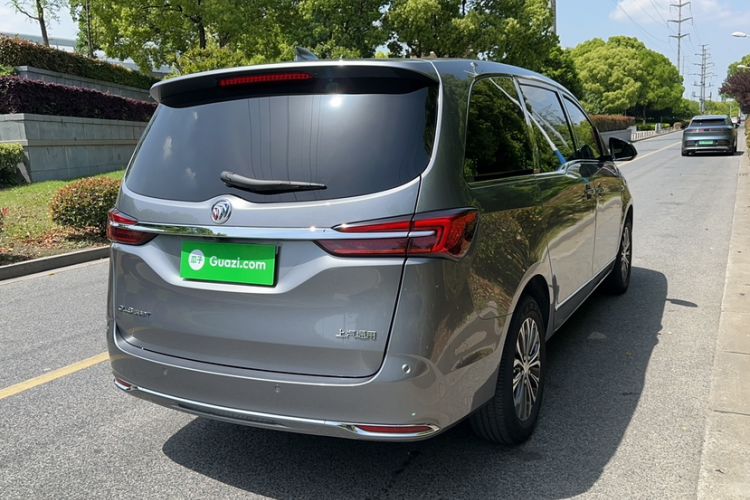 Used Buick GL8 2022 Land Cruiser Executive Class 652T Smart Luxury Model Exterior 7