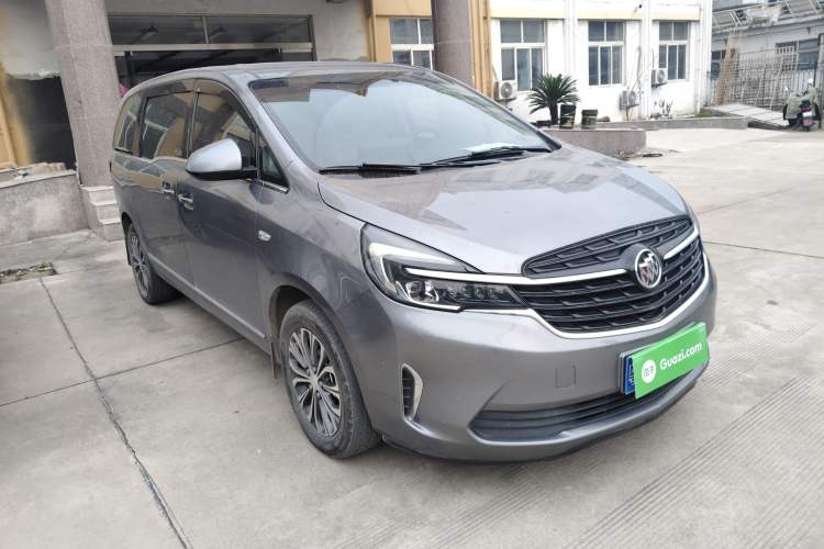 Used Buick GL8 2022 Land Business Class 652T Luxury Model Front Right 45 Deg