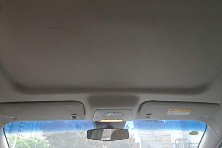 Used Buick GL8 2022 Land Cruiser Executive Class 652T Comfort Model Headliner