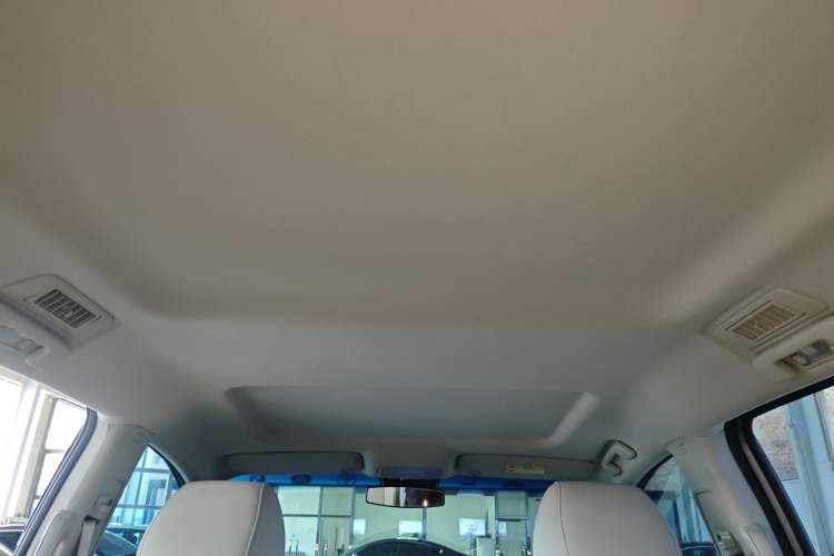 Used Buick GL8 2022 Land Cruiser Executive Class 652T Comfort Model Headliner