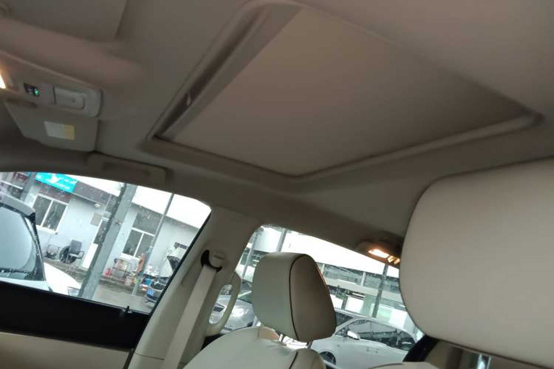 Used Buick GL8 2022 Land Business Class 652T Luxury Model Headliner
