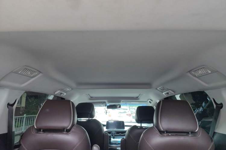 Used Buick GL8 2022 Land Business Class 652T Luxury Model Headliner