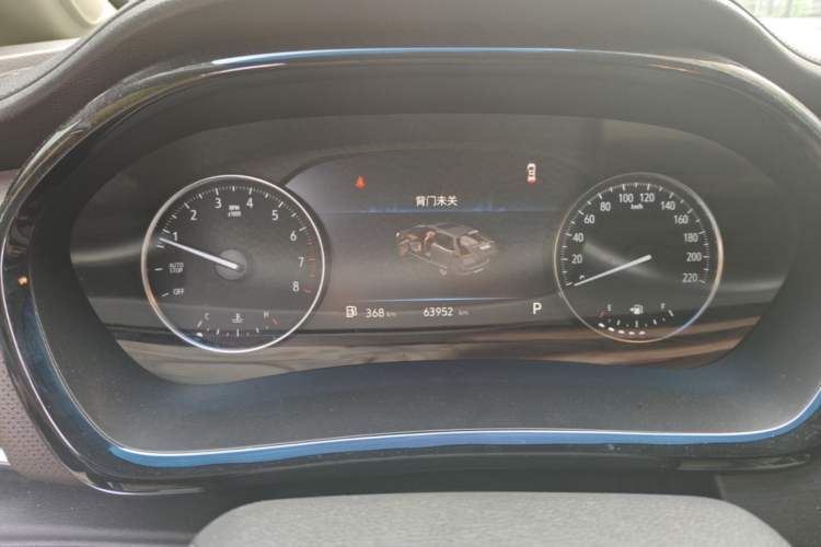 Used Buick GL8 2022 Land Cruiser Executive Class 652T Comfort Model Instrument Cluster