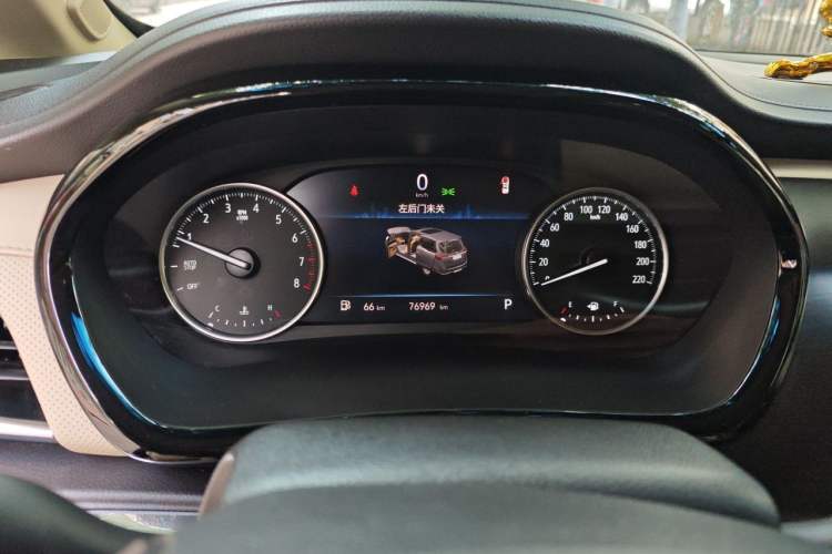 Used Buick GL8 2022 Land Executive Class 652T Prestige Model Instrument Cluster