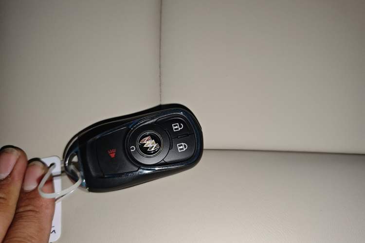 Used Buick GL8 2022 Land Cruiser Executive Class 652T Comfort Model Interior 1