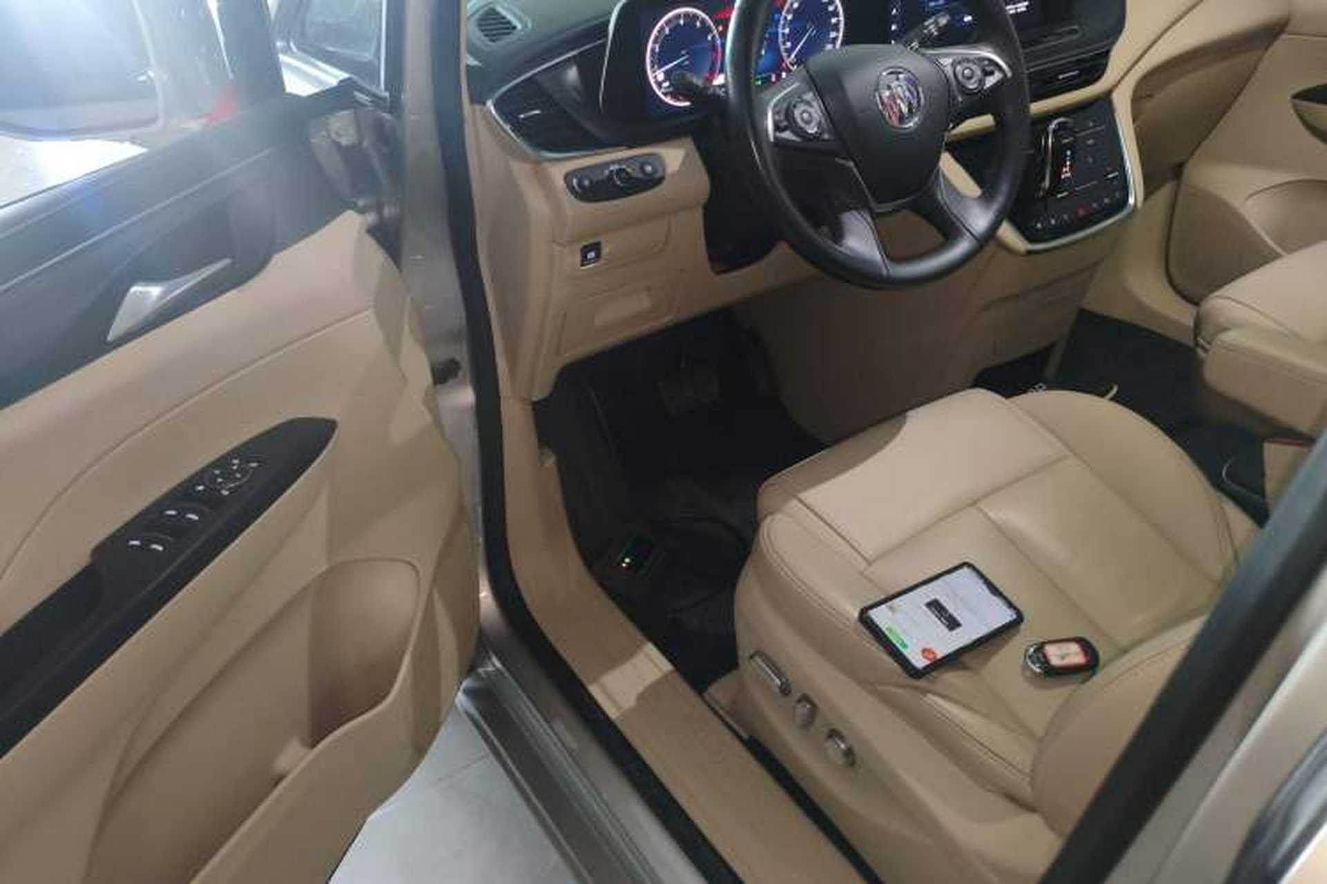 Used Buick GL8 2022 ES Landtrek 653T Luxury Edition Interior 3