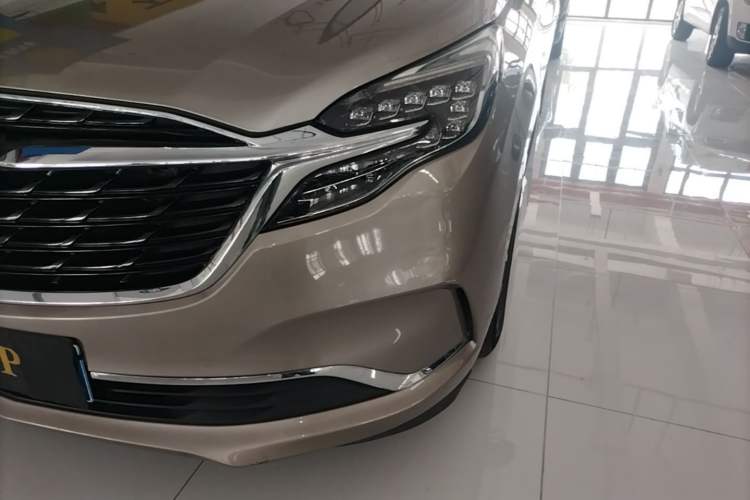 Used Buick GL8 2022 ES Landtrek 653T Comfort Edition Left Front Headlight