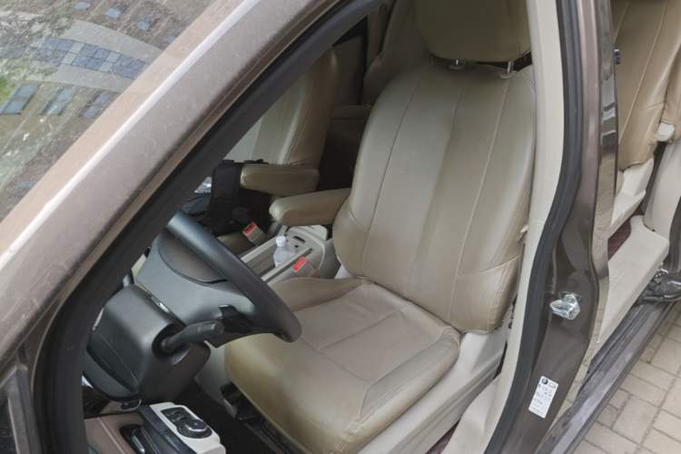 Used Buick GL8 2022 Land Cruiser Executive Class 652T Comfort Model Left Front Seat