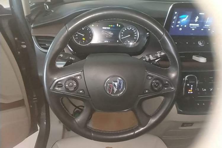 Used Buick GL8 2022 Land Business Class 652T Luxury Model Steering Wheel