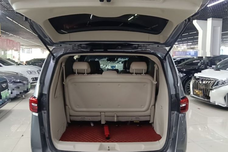 Used Buick GL8 2022 Land Business Class 652T Luxury Model Trunk
