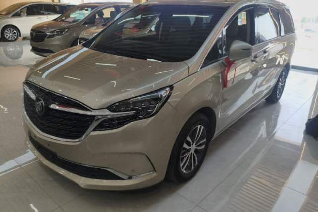 Used Buick GL8 2022 ES Landtrek 653T Luxury Edition