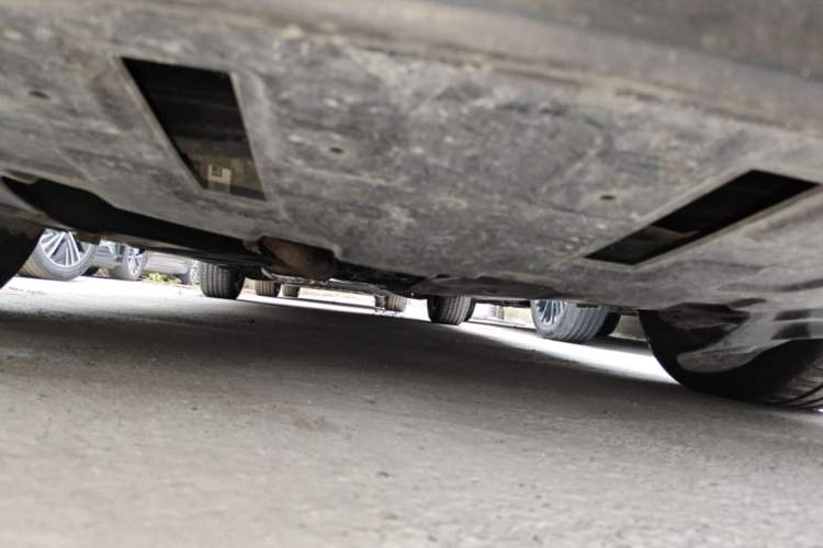 Used Buick GL8 2022 ES Landtrek 653T Luxury Edition Chassis Front