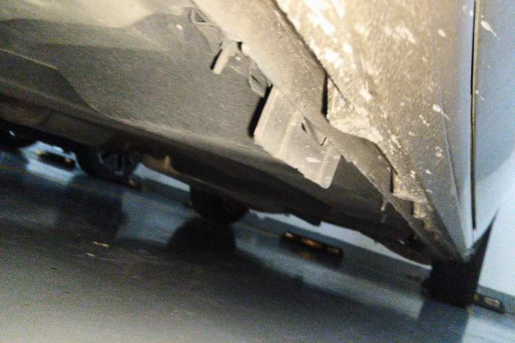 Used Buick GL8 2022 ES Landtrek 653T Luxury Edition Chassis Front Left
