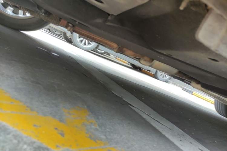 Used Buick GL8 2022 ES Land Cruiser 653T Luxury Model Chassis Front Left