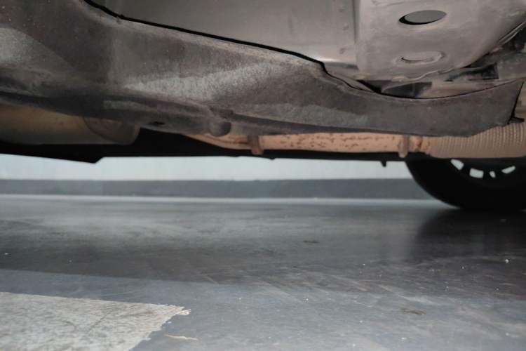 Used Buick GL8 2022 Land Cruiser Executive Class 652T Comfort Model Chassis Front Right