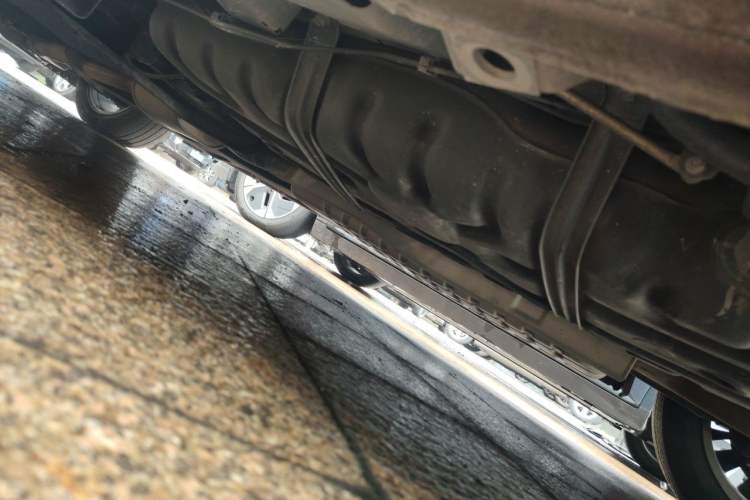 Used Buick GL8 2022 ES Landtrek 653T Flagship Model Chassis Rear Left