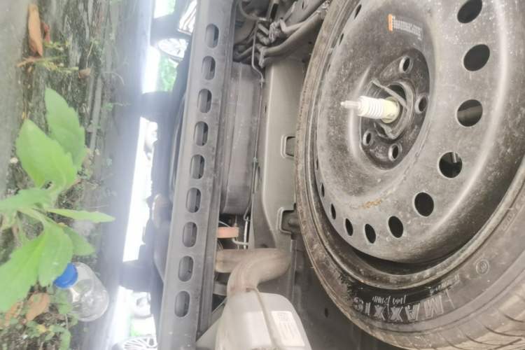 Used Buick GL8 2022 Land Cruiser Executive Class 652T Comfort Model Chassis Rear