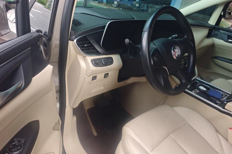 Used Buick GL8 2022 ES Landtrek 653T Luxury Edition Driver Seat
