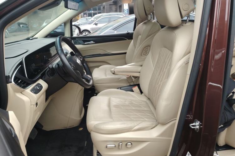 Used Buick GL8 2022 ES Landtrek 653T Flagship Model Left Front Seat