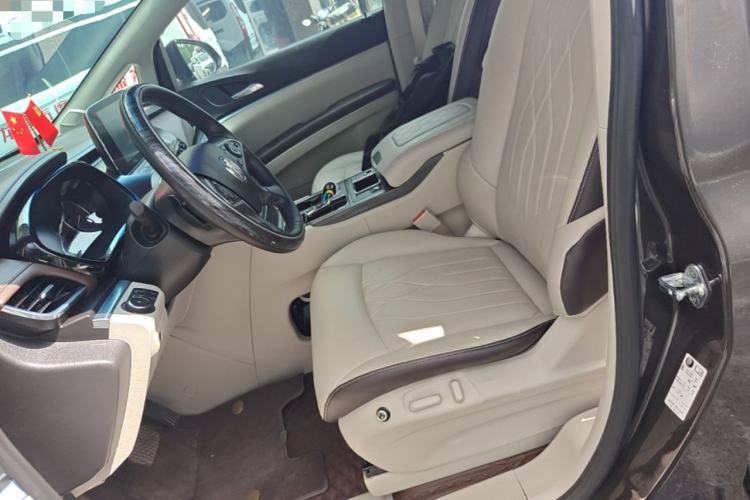 Used Buick GL8 2022 Land Cruiser Executive Class 652T Comfort Model Left Front Seat
