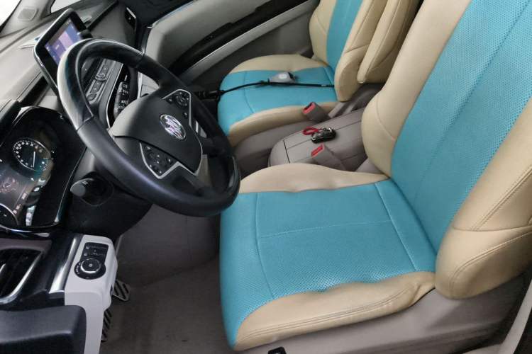 Used Buick GL8 2022 Land Cruiser Executive Class 652T Comfort Model Left Front Seat