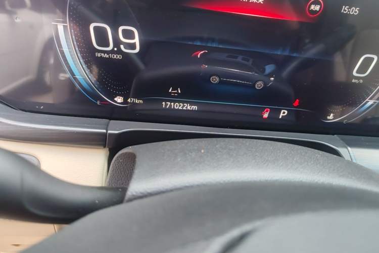 Used Buick GL8 2022 ES Landtrek 653T Luxury Edition Odometer Close Up