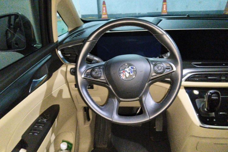 Used Buick GL8 2022 ES Landtrek 653T Luxury Edition Steering Wheel