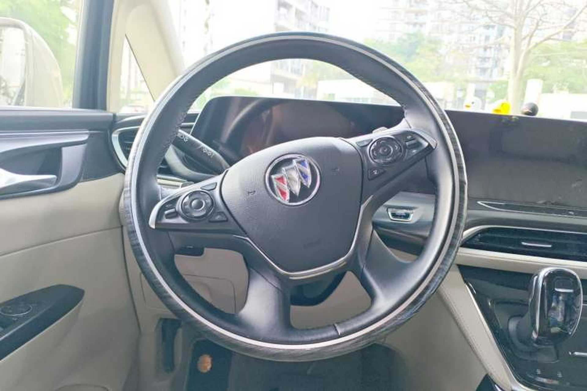 Used Buick GL8 2022 ES Landtrek 653T Comfort Edition Steering Wheel