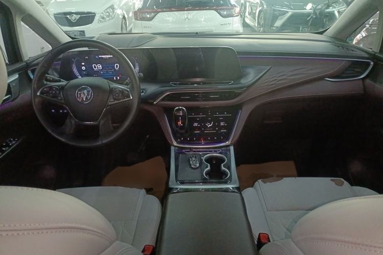Used Buick GL8 2022 Avenir Aivia Six-Seat Deluxe Edition Center Console