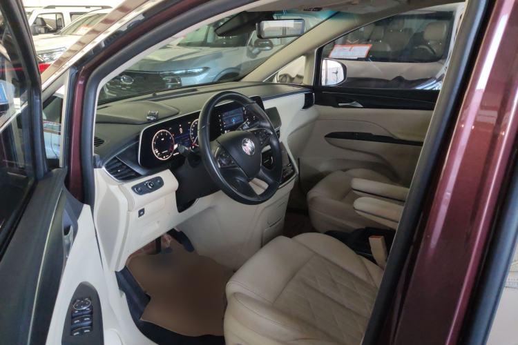 Used Buick GL8 2022 ES Landtrek 653T Flagship Model Driver Seat