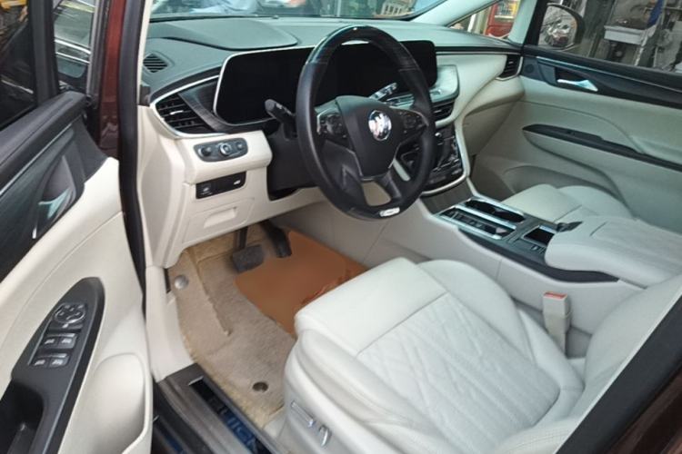 Used Buick GL8 2022 ES Landtrek 653T Comfort Edition Driver Seat