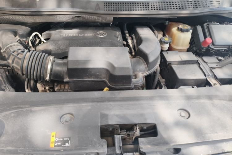 Used Buick GL8 2022 ES Landtrek 653T Comfort Edition Engine Bay