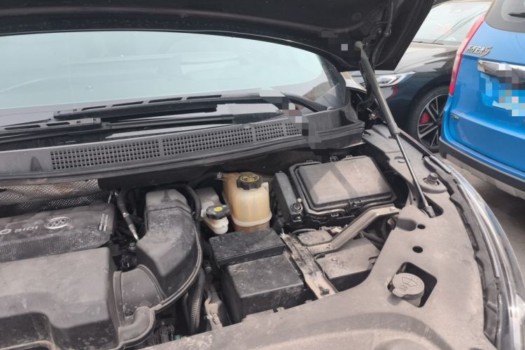 Used Buick GL8 2022 Avenir Aivia Six-Seat Deluxe Edition Engine Bay Left