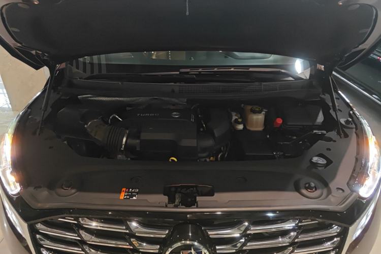 Used Buick GL8 2022 ES Landtrek 653T Comfort Edition Engine Bay