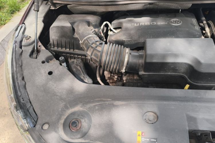Used Buick GL8 2022 ES Landtrek 653T Comfort Edition Engine Bay Right