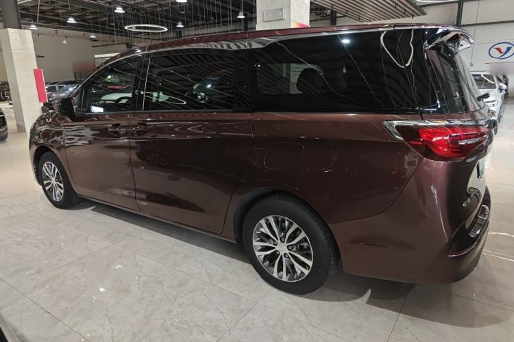Used Buick GL8 2022 ES Landtrek 653T Comfort Edition Exterior 3