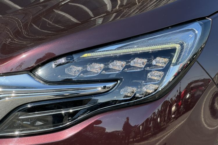 Used Buick GL8 2022 Avenir Aivia Six-Seat Deluxe Edition Exterior 5