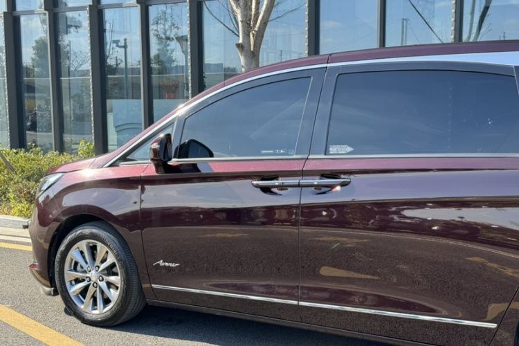 Used Buick GL8 2022 Avenir Aivia Six-Seat Deluxe Edition Exterior 7
