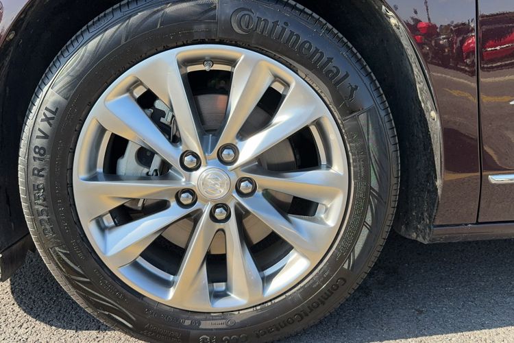 Used Buick GL8 2022 Avenir Aivia Six-Seat Deluxe Edition Exterior 9