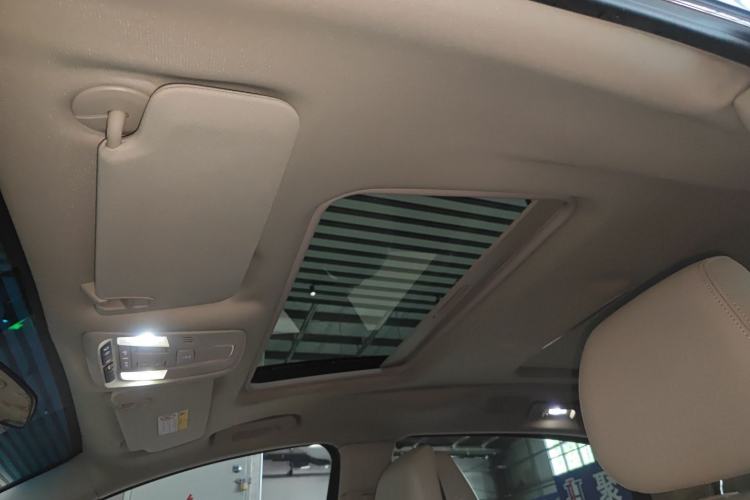 Used Buick GL8 2022 ES Landtrek 653T Comfort Edition Headliner