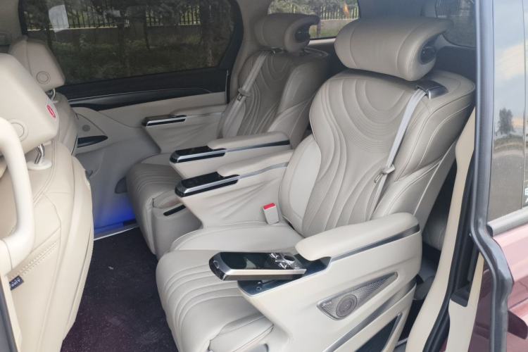 Used Buick GL8 2022 ES Landtrek 653T Comfort Edition Left Rear Seat