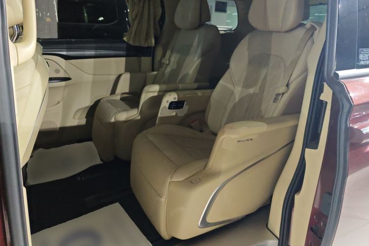 Used Buick GL8 2022 ES Land Cruiser 653T Luxury Model Left Rear Seat