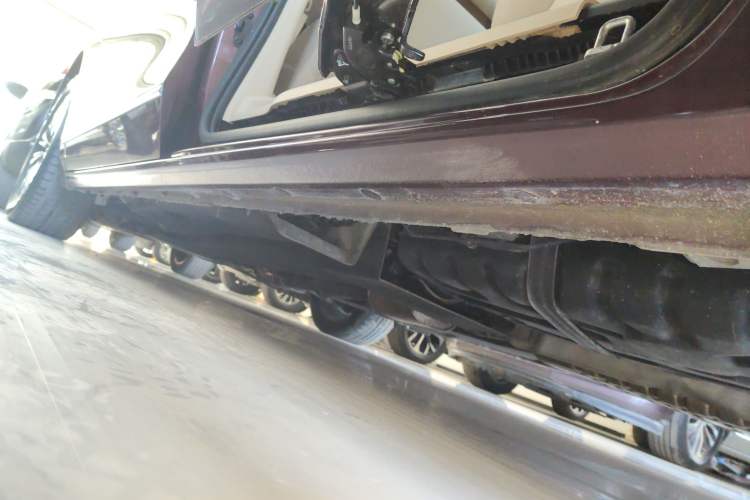 Used Buick GL8 2022 ES Landtrek 653T Flagship Model Left Side Sill