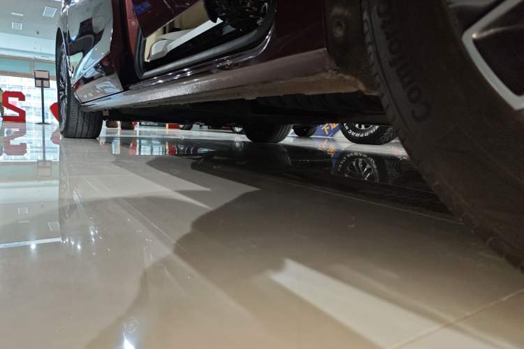 Used Buick GL8 2022 ES Land Cruiser 653T Luxury Model Left Side Sill