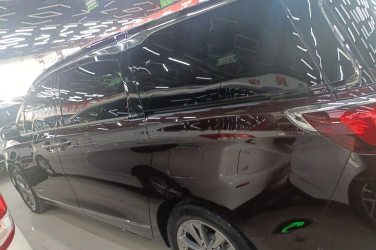 Used Buick GL8 2022 Avenir Aivia Six-Seat Deluxe Edition Left Side