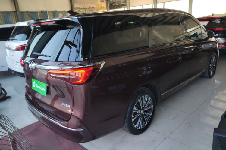 Used Buick GL8 2022 ES Landtrek 653T Flagship Model Rear Right 45 Deg