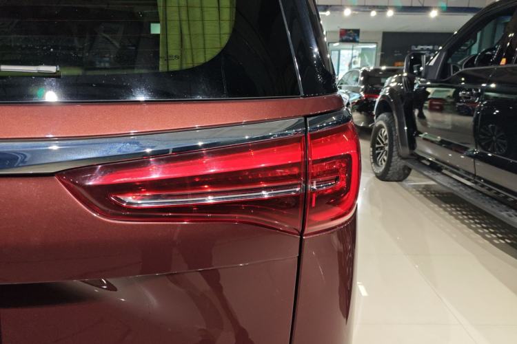 Used Buick GL8 2022 ES Land Cruiser 653T Luxury Model Right Rear Taillight