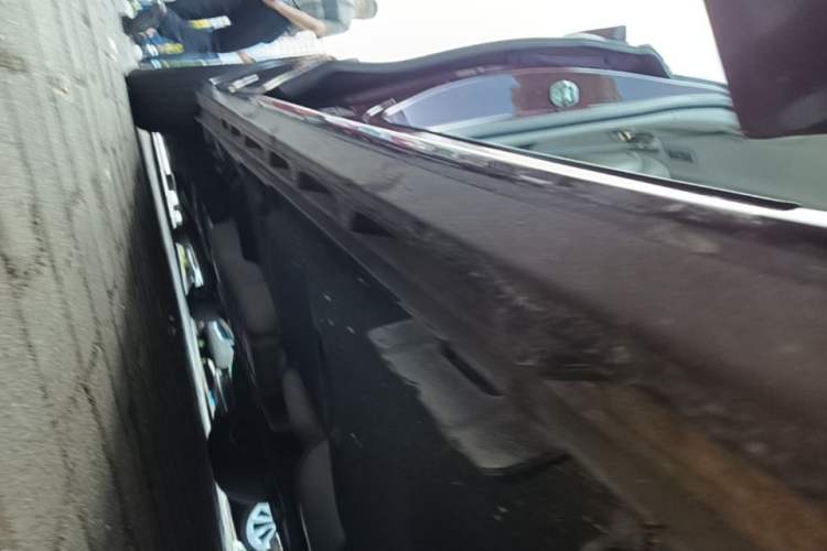 Used Buick GL8 2022 ES Landtrek 653T Comfort Edition Right Side Sill
